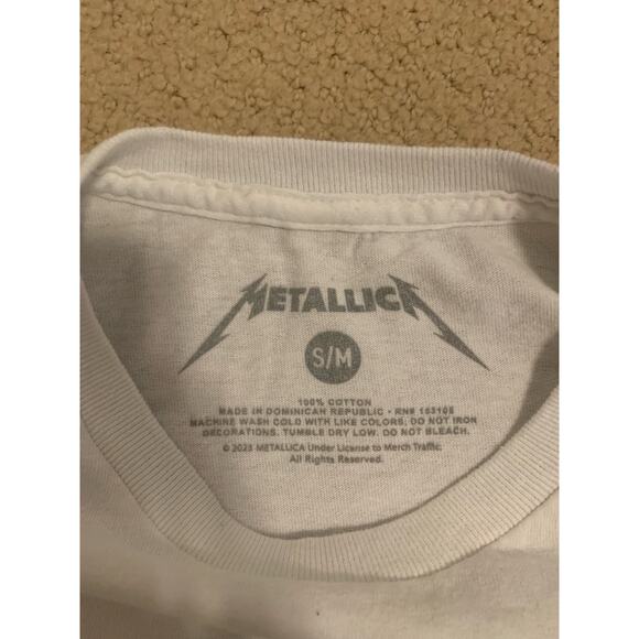 NWOT Forever 21 Metallica Skull Dip Dye Tee - Picture 4 of 4